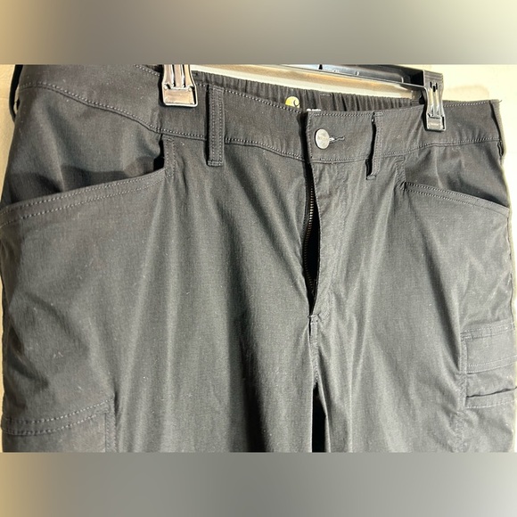 Carhartt Women's Straight Fit Force Madden Cargo Black Capris Size 18 - Picture 3 of 12